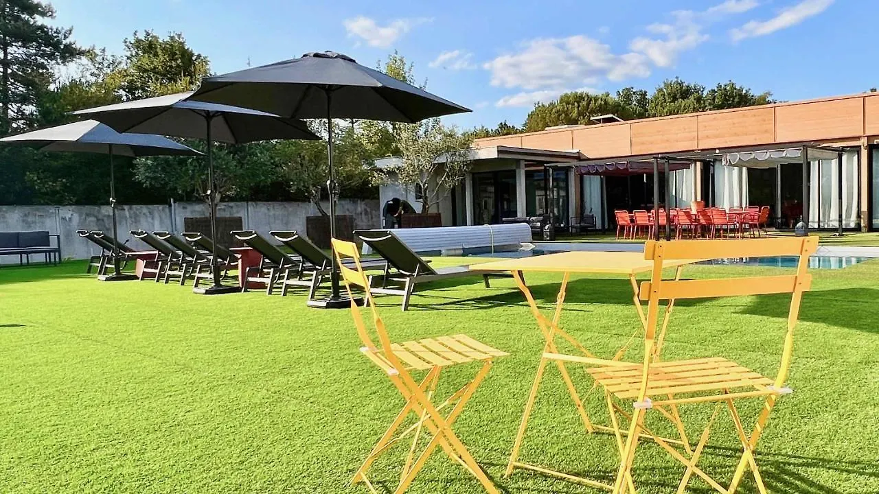 L'Atelier Insolite - Piscine Chauffee Montauban Villa