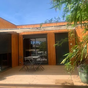 Contemporain Dans Son écrin De Verdure Montauban