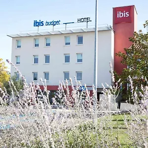 Ibis Budget Les Chaumes Hotel